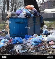 Best Construction Debris Removal  in Edmore, MI